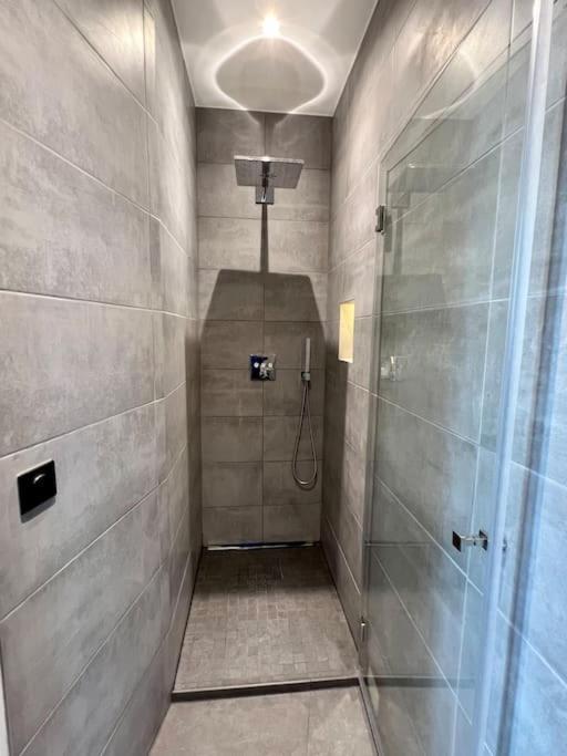 Appartamento Spacious Newly Renovated Loft With Ac